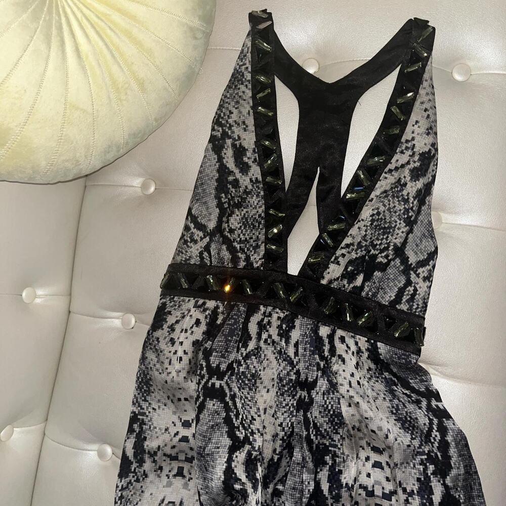 Bebe vintage flowy dress